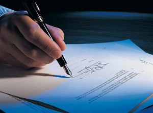 Что должен предусматривать контракт международного сотрудничества?