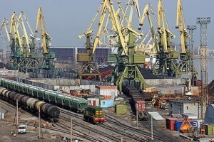 Консолидация грузов в морском порту